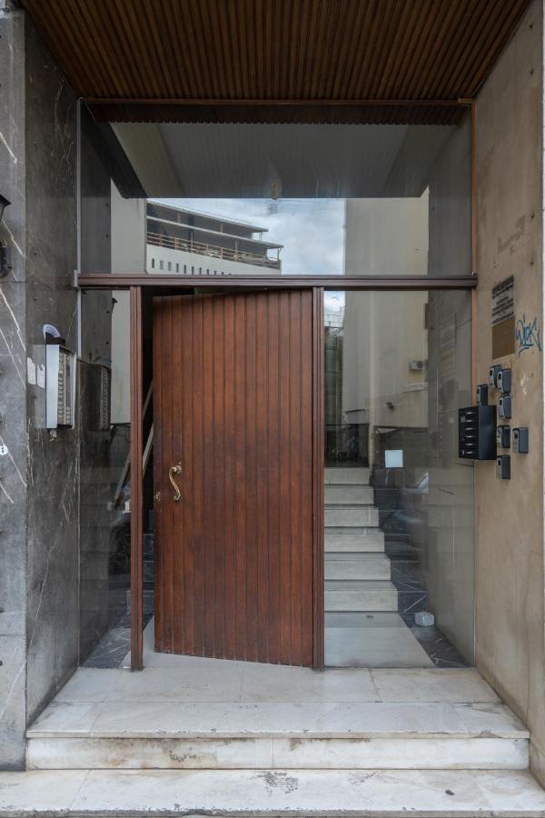 Unique 2 Bedrooms Apartment, Steps To Plaka And City Center Atenas Exterior foto